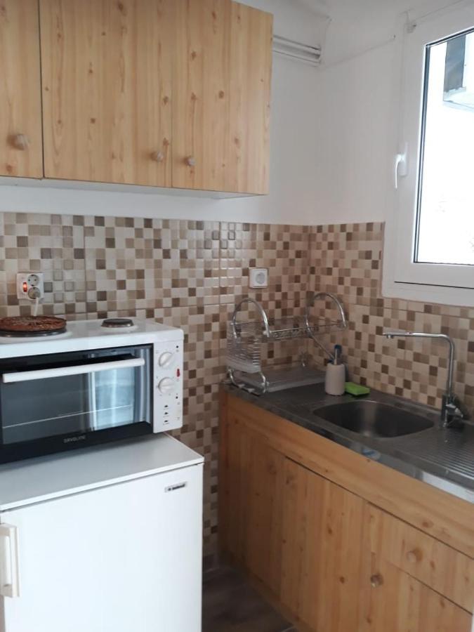 Fully Renovated Small & Cosy Studio Афіни Екстер'єр фото